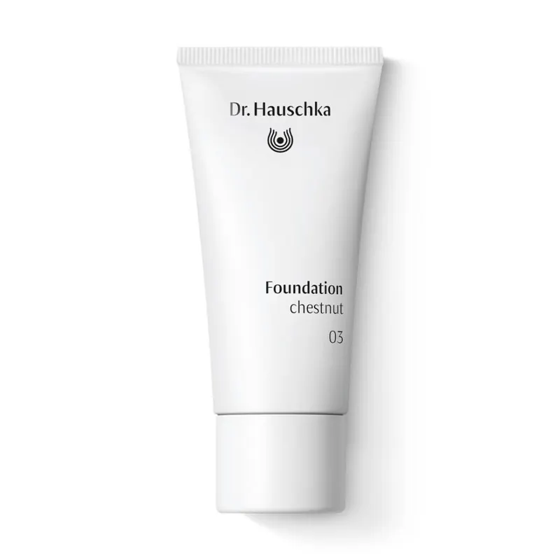 Dr. Hauschka Foundation 03 Chestnut- Risparmia il 10% con il codice: wala0926