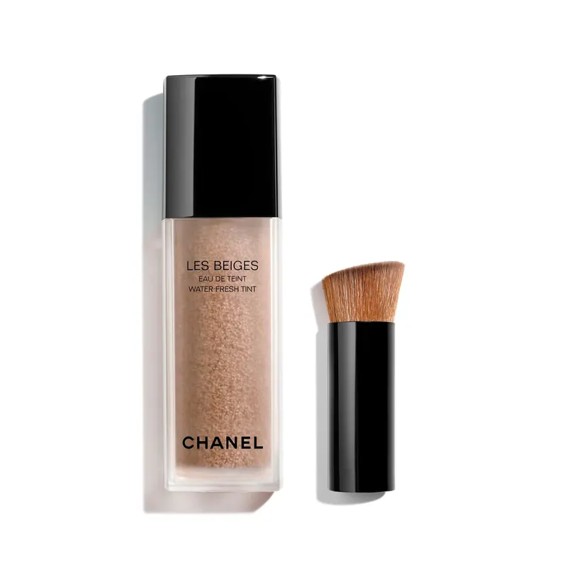 LES BEIGES EAU DE TEINT MEDIUM PLUS CHANEL | Pinalli