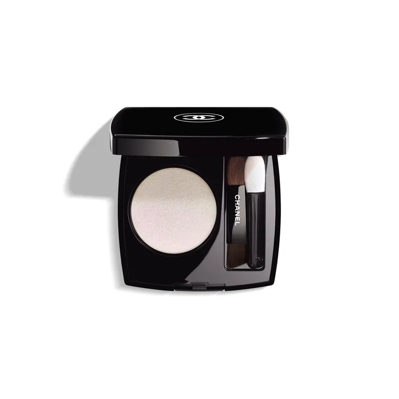 OMBRE ESSENTIELLE TOP COAT 220 BLANC PERLE CHANEL | Pinalli