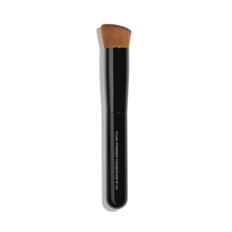 PINCEAU TEINT 2 EN 1 - FLUIDE ET POUDRE N°101 CHANEL | Pinalli