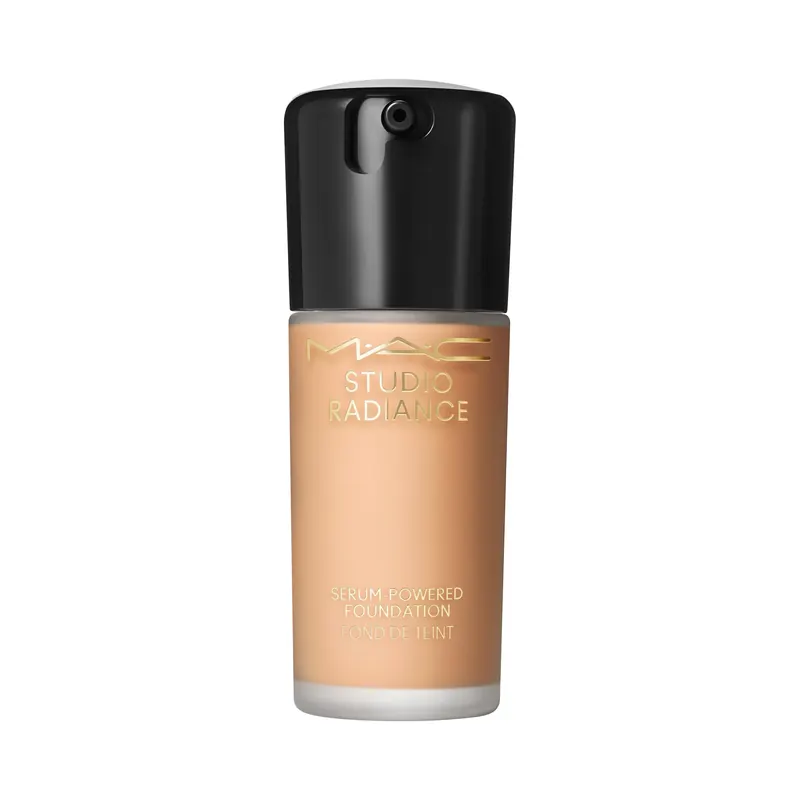 Studio Radiance Serum-Powered Foundation NW22 MAC | Pinalli
