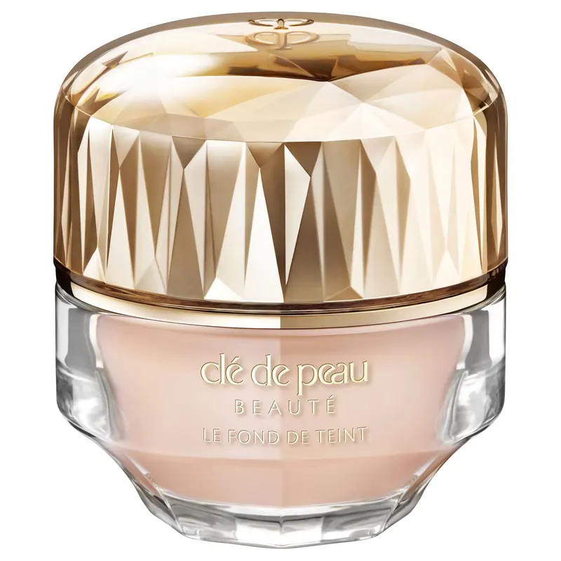 The Foundation B00 CLÉ DE PEAU BEAUTÉ | Pinalli
