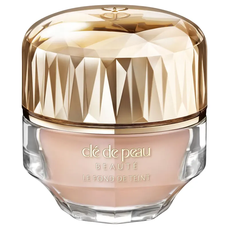 The Foundation B10 CLÉ DE PEAU BEAUTÉ | Pinalli