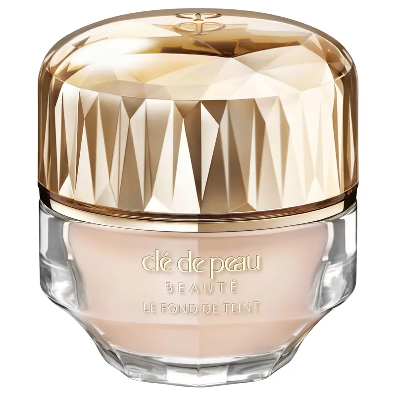 The Foundation O10 CLÉ DE PEAU BEAUTÉ | Pinalli
