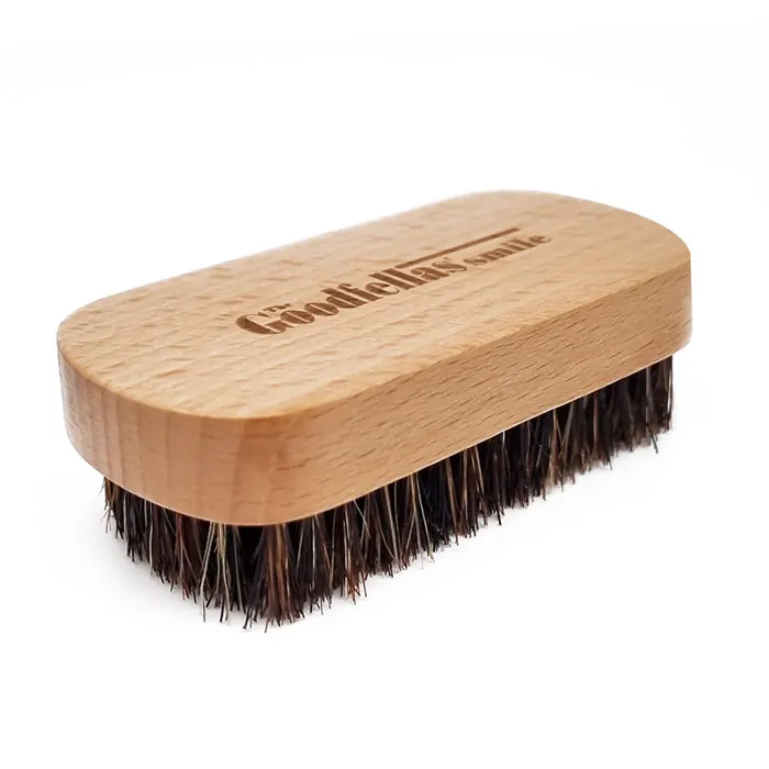 The Goodfellas’ smile spazzola barba in legno